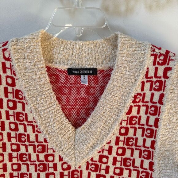 Urban Outfitters Jordie Jacquard Sweater Vest in Red Multi Hello Print M NWOT - Picture 9 of 12